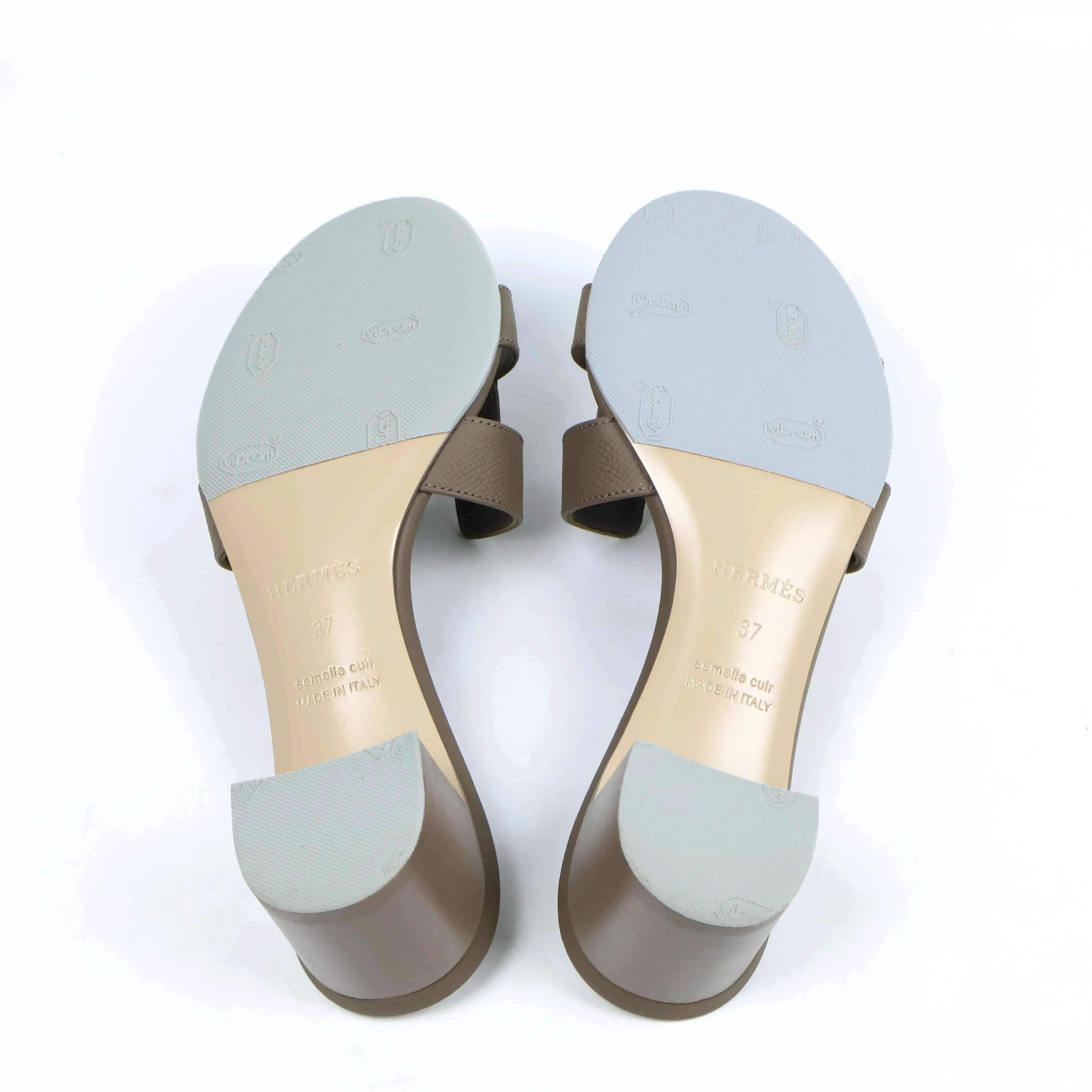 Hermes Oasis Sandals Etoupe