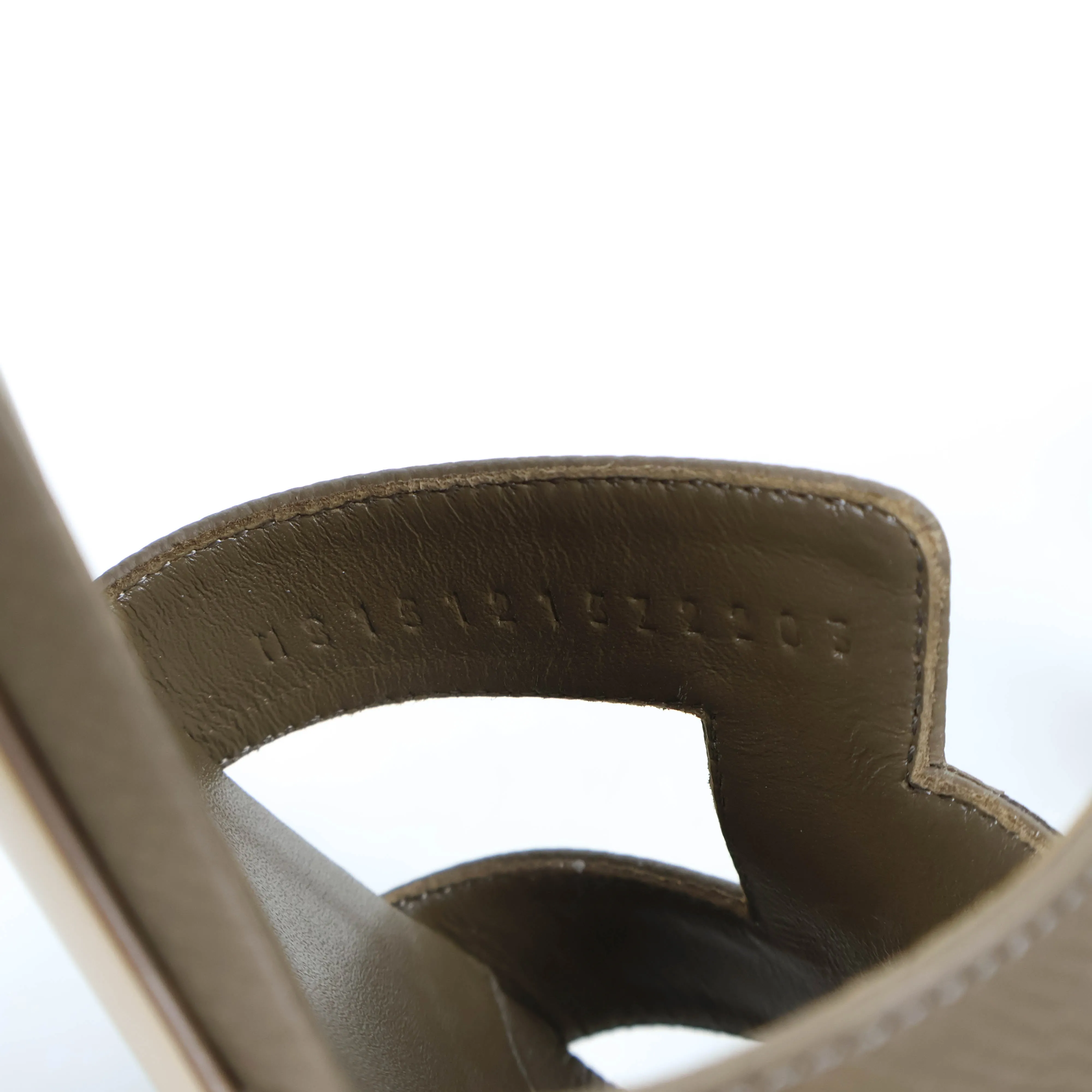Hermes Oasis Sandals Etoupe