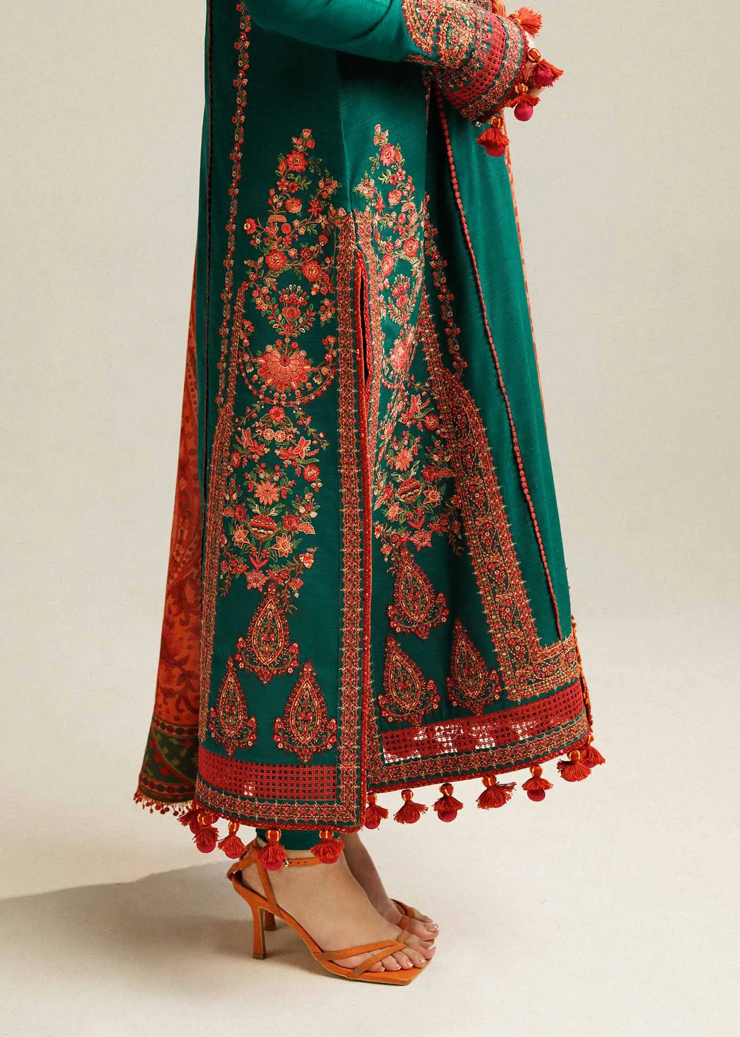 Shawl Khaddar '23 - Marjaan