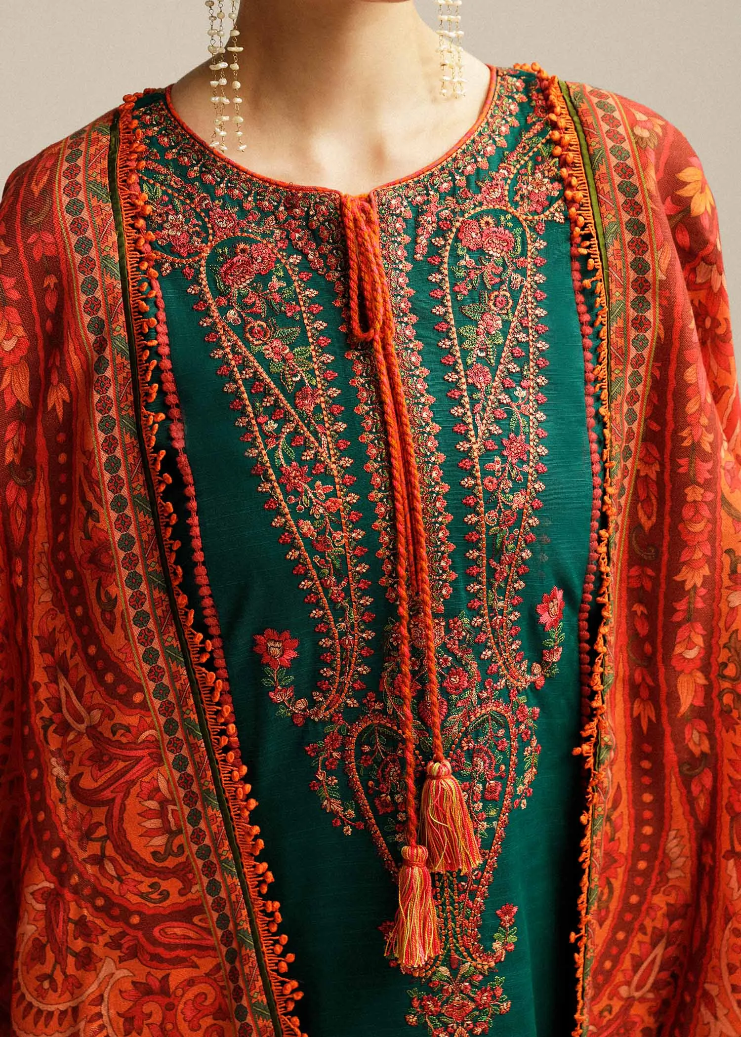 Shawl Khaddar '23 - Marjaan